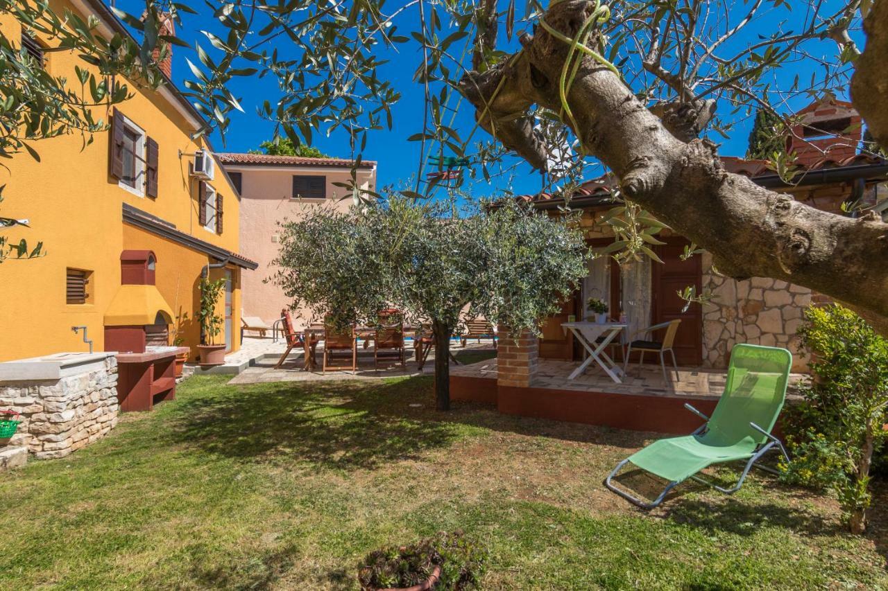 Apartmani Zikovic Poreč Eksteriør billede